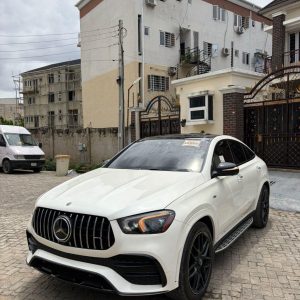 Mercedes benz GLe 53 Amg 2023 model